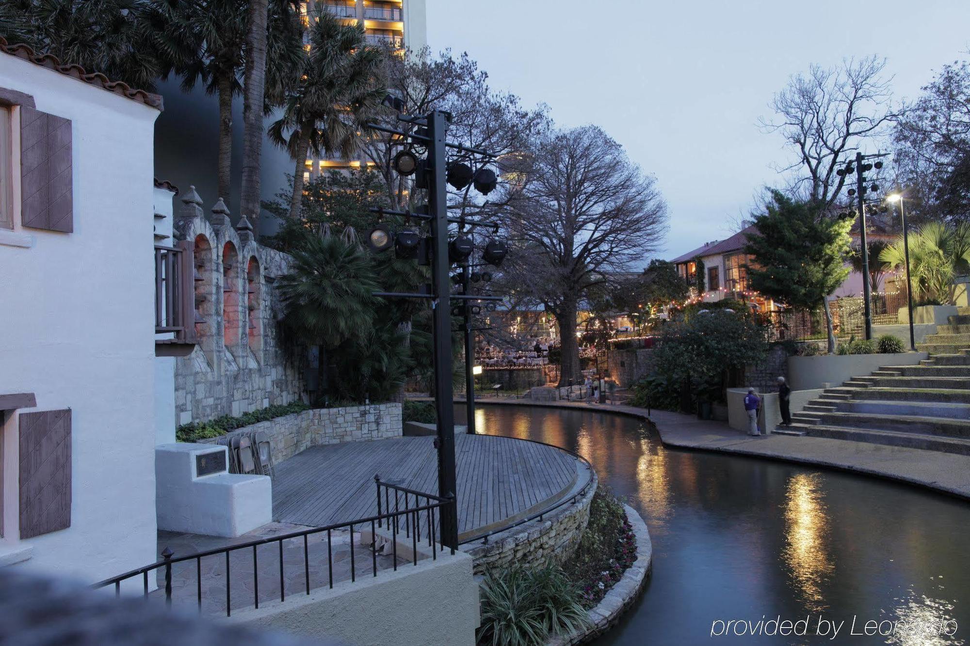 Comfort Suites Alamo-River Walk San Antonio Eksteriør billede